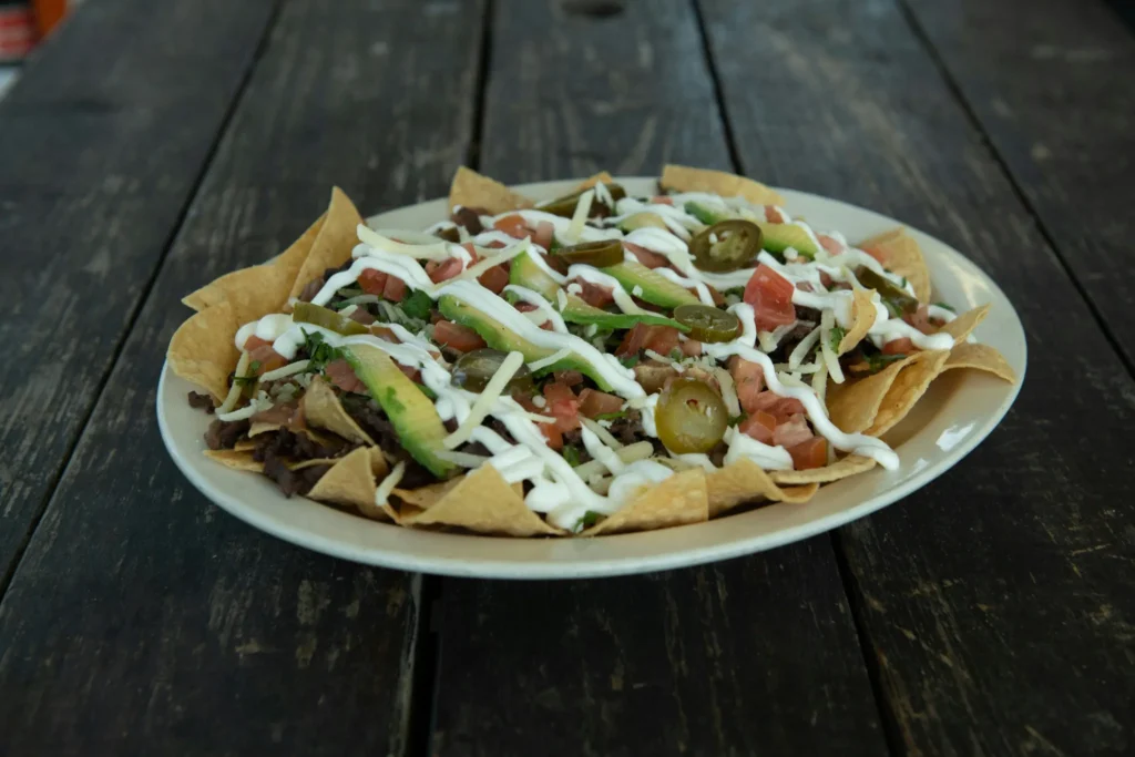 airfryer-nachos-avocado-kaas-snelle-maaltijd.webp